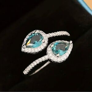 Elegant Silver and Blue Teardrop Ring